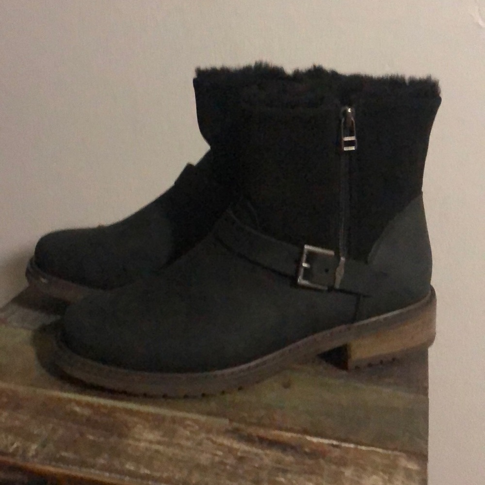 Emu Australia waterproof boots